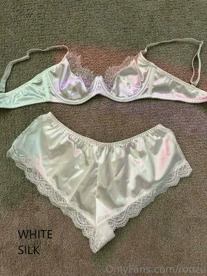Roozu OnlyFans Leaked Free Thumbnail Picture - #gih5b3TLtY