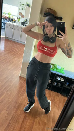 Roozu OnlyFans Leaked Free Thumbnail Picture - #rGjqPfrvw0