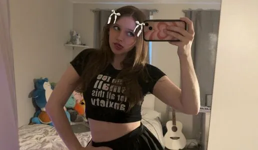 Rorasaurr OnlyFans Leaked Free Thumbnail Picture - #iKWas5468K