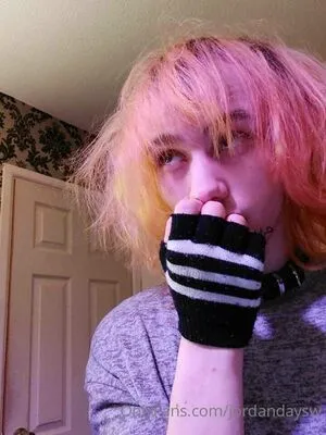 Rori Plays OnlyFans Leaked Free Thumbnail Picture - #U9ARTMshzC