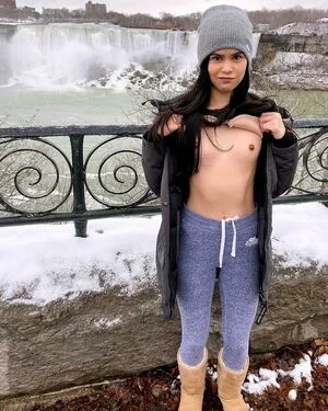 Rorrie Gomez OnlyFans Leaked Free Thumbnail Picture - #dDW5AiDTZ2