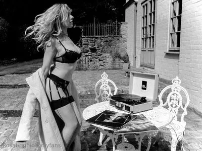 Rosabrighid OnlyFans Leaked Free Thumbnail Picture - #4Ce93xjKTN