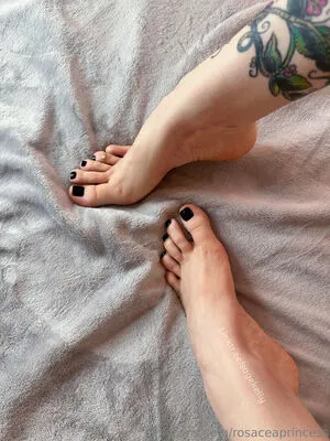 Rosaceaprincess OnlyFans Leaked Free Thumbnail Picture - #b8fjCX4z3y