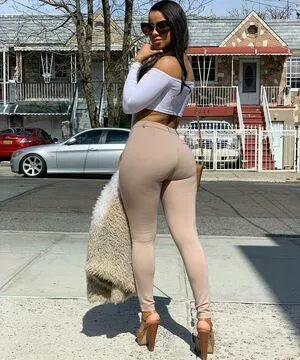 Rosairis OnlyFans Leaked Free Thumbnail Picture - #0jyWfBPCE4