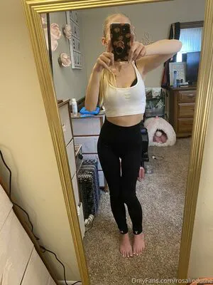 Rosalieduthe OnlyFans Leaked Free Thumbnail Picture - #ew4AkqMXGD