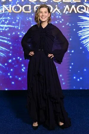 Rosamund Pike OnlyFans Leaked Free Thumbnail Picture - #X9WhqKHWjs