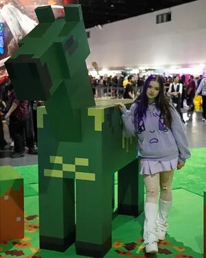 Roscumber OnlyFans Leaked Free Thumbnail Picture - #1qcvX1Srng