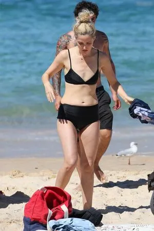 Rose Byrne OnlyFans Leaked Free Thumbnail Picture - #0kpa5K0uEG