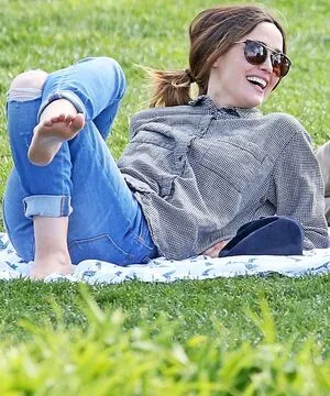 Rose Byrne OnlyFans Leaked Free Thumbnail Picture - #5MgffxsJU5