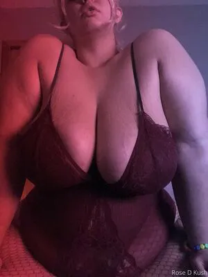 Rose D Kush OnlyFans Leaked Free Thumbnail Picture - #t2W7nyC1Av