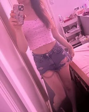 Rose Hathaway OnlyFans Leaked Free Thumbnail Picture - #6gysKqXxKu
