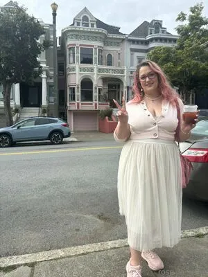 Rose La Reine OnlyFans Leaked Free Thumbnail Picture - #vnsNTLHcIh