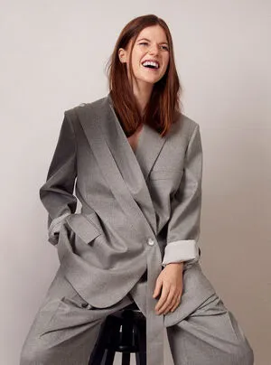 Rose Leslie OnlyFans Leaked Free Thumbnail Picture - #SeEilIhBIw