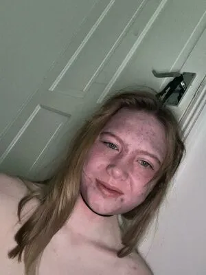 Rose Lizzy200345 OnlyFans Leaked Free Thumbnail Picture - #IJSAyffMSQ