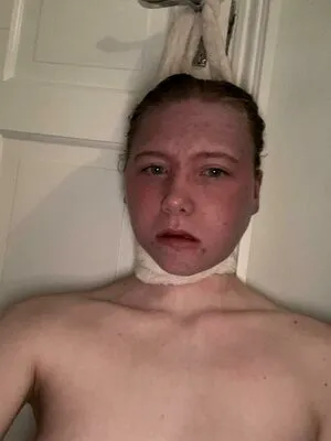 Rose Lizzy200345 OnlyFans Leaked Free Thumbnail Picture - #t8Pyq7XQAM