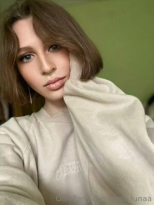 Rose Lunaa OnlyFans Leaked Free Thumbnail Picture - #zkctFavZtt