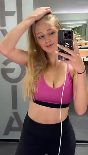 Rose Roseebenzz OnlyFans Leaked Free Thumbnail Picture - #zMwrxMCi1N