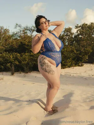 Rose Taylor Free OnlyFans Leaked Free Thumbnail Picture - #8hF1dI1Z9d
