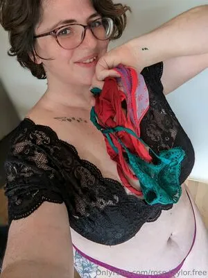 Rose Taylor Free OnlyFans Leaked Free Thumbnail Picture - #YfofaJU3Ej