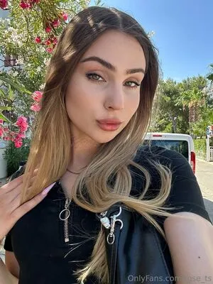Rose Ts OnlyFans Leaked Free Thumbnail Picture - #ZQ7aOOVX5y