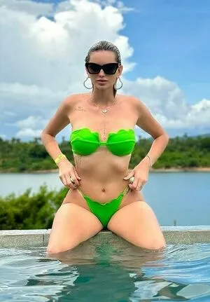 Roseanne Anivlis OnlyFans Leaked Free Thumbnail Picture - #KUemkW6YiD