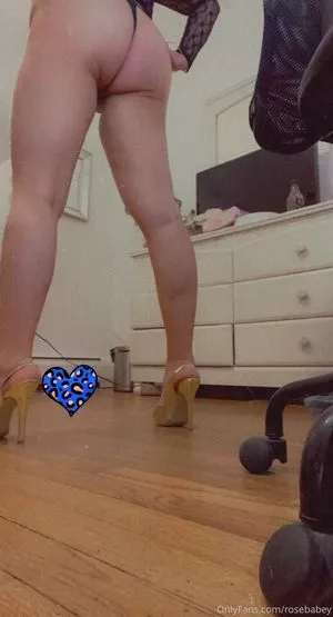 Rosebabey OnlyFans Leaked Free Thumbnail Picture - #XTibWBCNAR