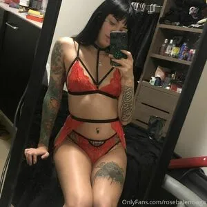 Rosebalenciaga OnlyFans Leaked Free Thumbnail Picture - #vwFuuLfna3