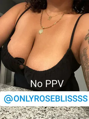Roseblissss OnlyFans Leaked Free Thumbnail Picture - #1sHrN017rx