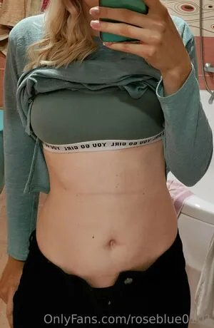 Roseblue0101 OnlyFans Leaked Free Thumbnail Picture - #UlIlib0YXf