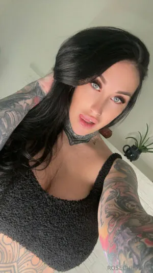 Rosechevelle OnlyFans Leaked Free Thumbnail Picture - #aV0d165j5u