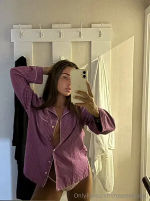 Roseeeejj OnlyFans Leaked Free Thumbnail Picture - #xpQrsuffd1