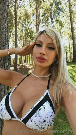 Roseemommy OnlyFans Leaked Free Thumbnail Picture - #fOXRUV8YZQ