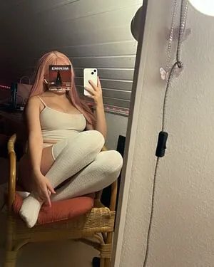 Rosegirl242 OnlyFans Leaked Free Thumbnail Picture - #xSnVIhdWLZ