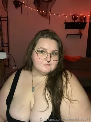 Rosegoldbaby88 OnlyFans Leaked Free Thumbnail Picture - #8DfG5gIrhN
