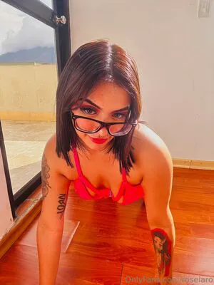 Roseiaro OnlyFans Leaked Free Thumbnail Picture - #U03Q6SsssN