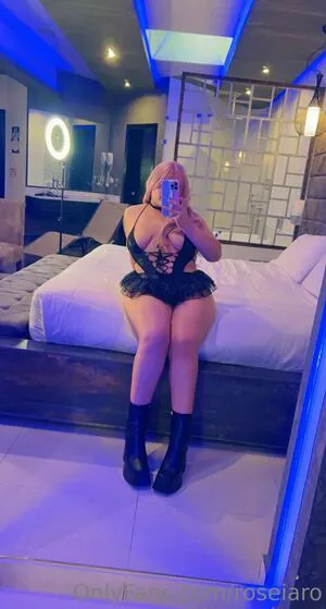 Roseiaro OnlyFans Leaked Free Thumbnail Picture - #W9k0oZxKR5