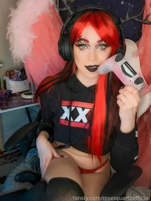 Roseiquartzofficial OnlyFans Leaked Free Thumbnail Picture - #4PQVv4NkKf
