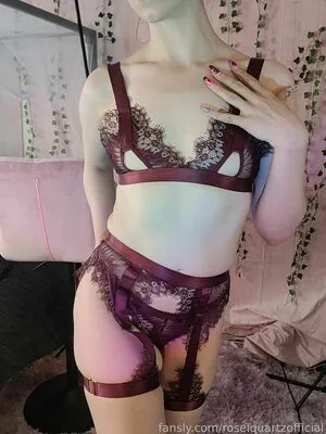 Roseiquartzofficial OnlyFans Leaked Free Thumbnail Picture - #EaRUNQcbNp