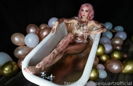 Roseiquartzofficial OnlyFans Leaked Free Thumbnail Picture - #NtNHn4wpgP