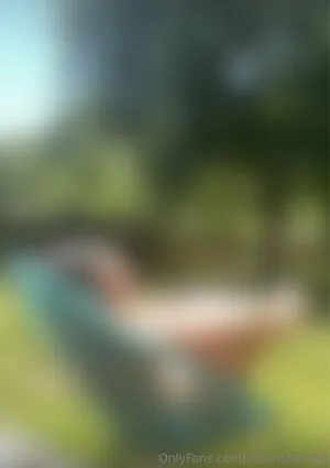 Roseisstarfree OnlyFans Leaked Free Thumbnail Picture - #yMlkJ77XVo