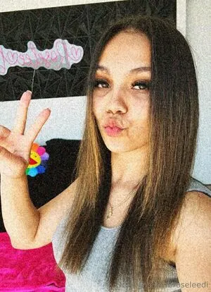 Roseleedi OnlyFans Leaked Free Thumbnail Picture - #lQbSGvJsVF