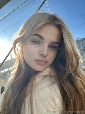 Roselin De OnlyFans Leaked Free Thumbnail Picture - #6tAxlEhRB7