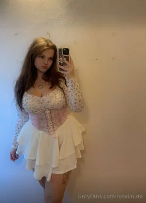 Roselin De OnlyFans Leaked Free Thumbnail Picture - #QHjYHCnySQ