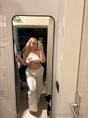 Roselin De OnlyFans Leaked Free Thumbnail Picture - #S0FapOZQVc