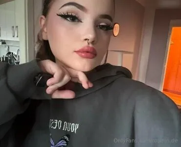 Roselin De OnlyFans Leaked Free Thumbnail Picture - #nTv2XX0arI