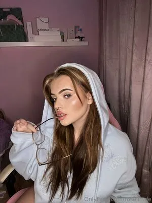 Roselin De OnlyFans Leaked Free Thumbnail Picture - #yHUrrH3n6G