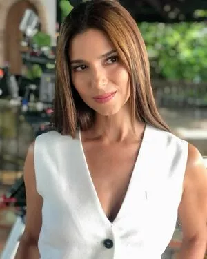 Roselyn Sanchez OnlyFans Leaked Free Thumbnail Picture - #SJ4xI6E6lu