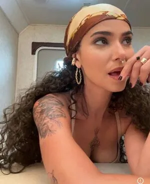 Roselyn Sanchez OnlyFans Leaked Free Thumbnail Picture - #ZVvgTXRVAN