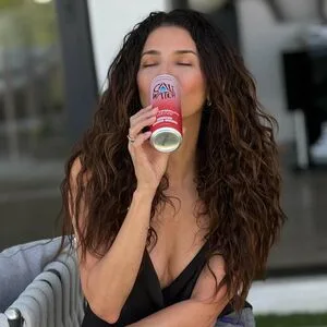 Roselyn Sanchez OnlyFans Leaked Free Thumbnail Picture - #mTmYIAJRzl