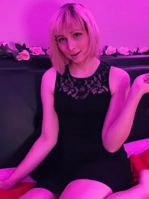 Rosewaltz OnlyFans Leaked Free Thumbnail Picture - #4DhPOub2DB